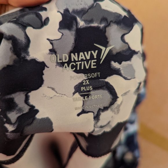 ❌SOLD❌  Old Navy Active Leggings (Set of 3) - Picture 3 of 5